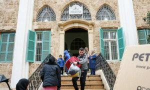 Thousands Return to Lebanon as Israel-Hezbollah Cease-Fire Holds